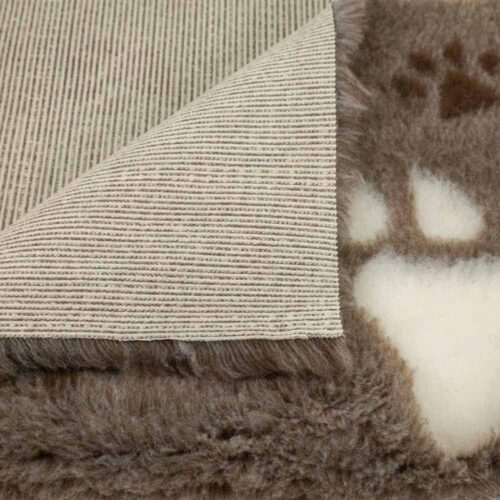 FOXY_FUR__MAKUUALUSTA_THERMO_RUSKEA_TASSU